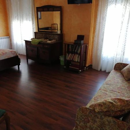 Hospedaje Menendez Pelayo Santander Bagian luar foto
