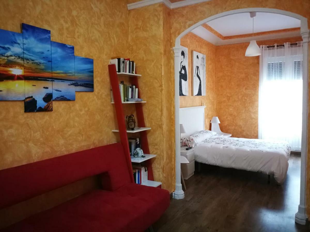 Hospedaje Menendez Pelayo Santander Bagian luar foto