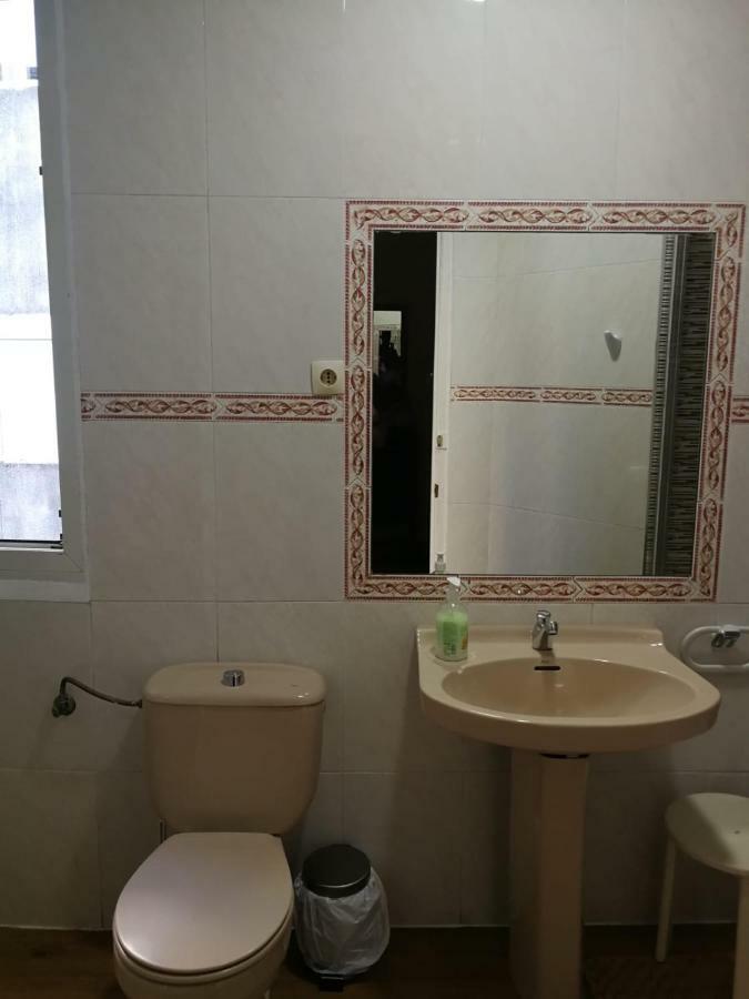 Hospedaje Menendez Pelayo Santander Bagian luar foto